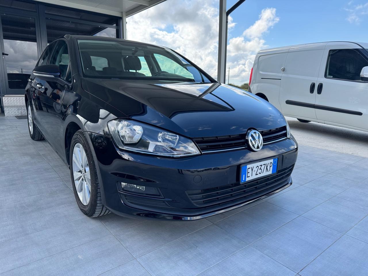 Volkswagen Golf 1.6 TDI DSG 5p. Comfortline BMT AUTOMATICO
