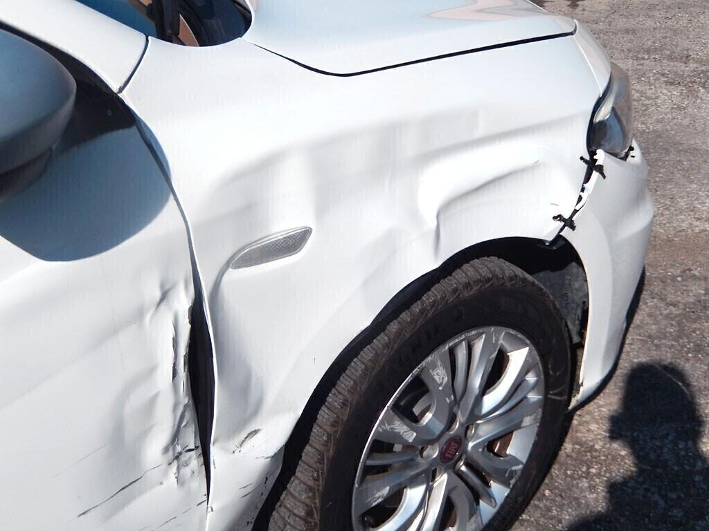 FIAT TIPO 1.6 Turbodiesel adatta a commercianti