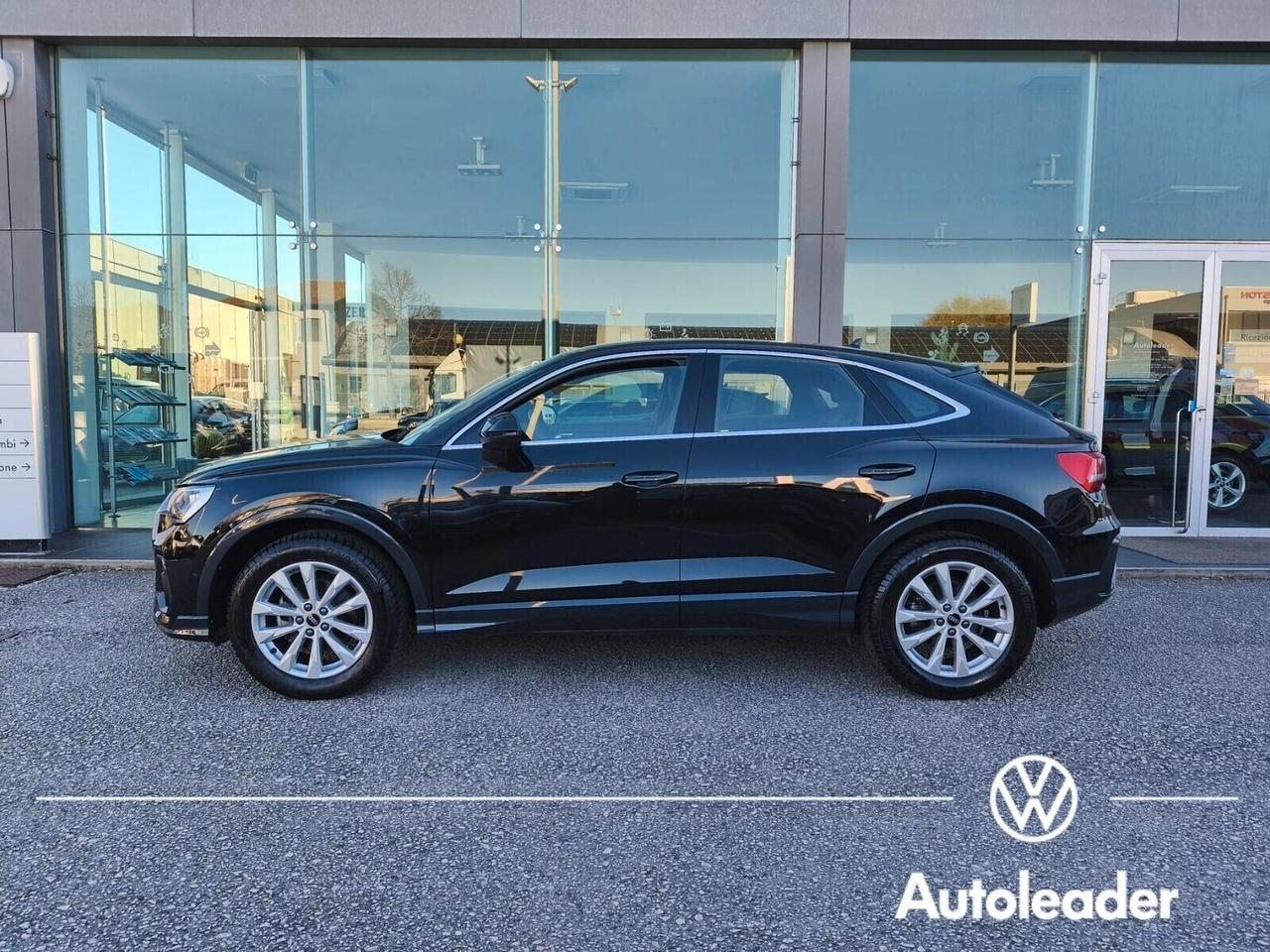 Audi Q3 35 TFSI 6M SOLI 59mila km interno Pelle S line