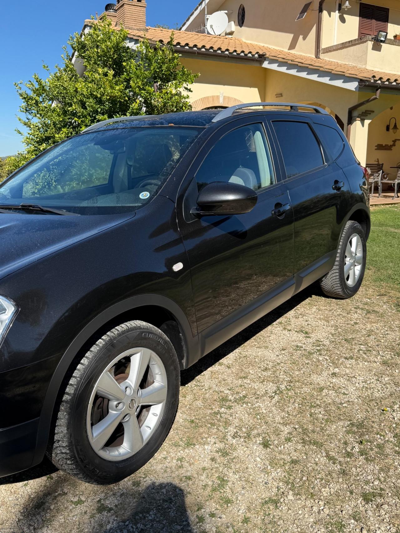 Nissan Qashqai Qashqai+2 2.0 dCi DPF n-tec