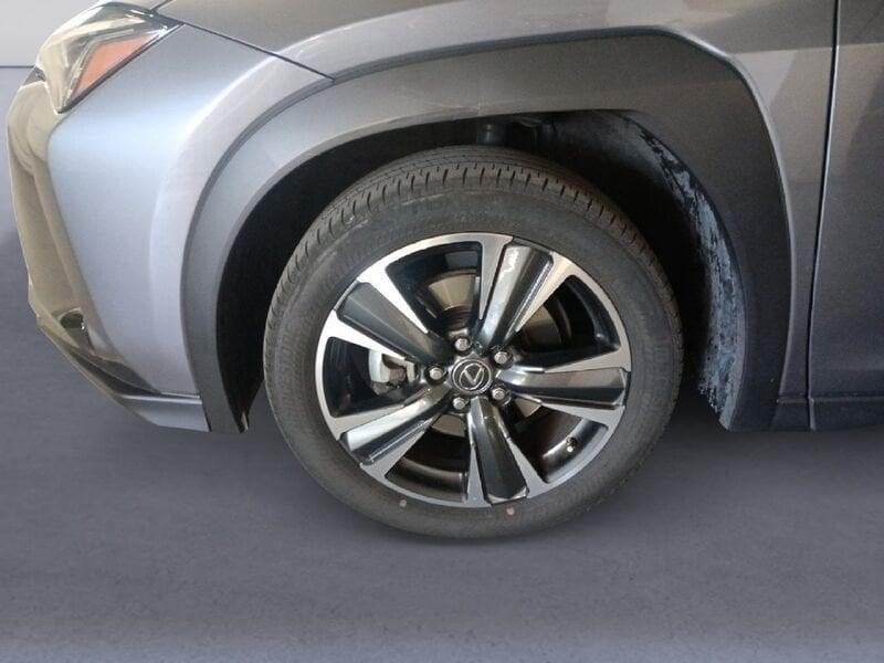 Lexus UX Hybrid Premium 2WD
