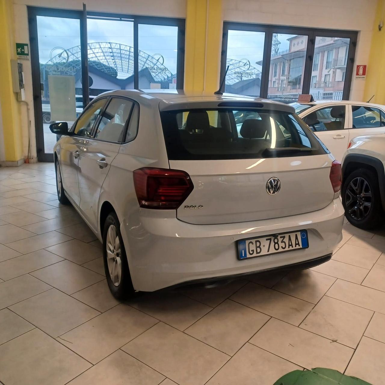 70.118KM SEMBRA NUOVA VW POLO 1.0 NEOPATENTATI