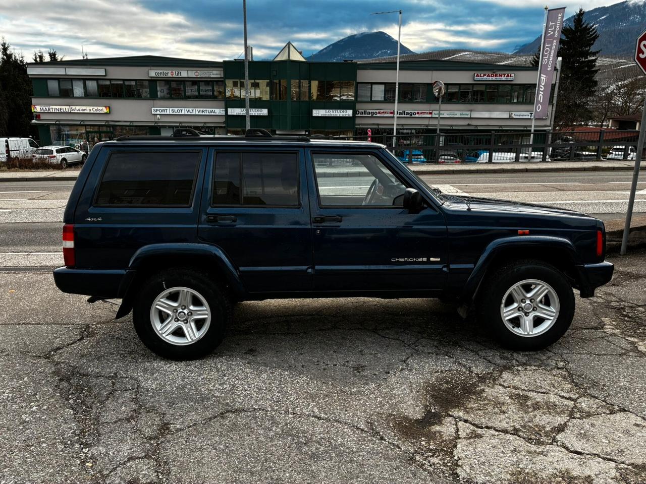 JEEP CHEROKEE 4WD 2.5 TD