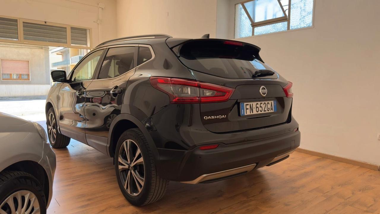 Nissan Qashqai 1.5 dCi N-Connecta
