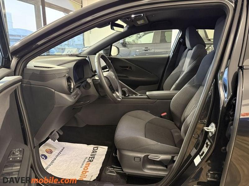 Toyota C-HR C-HR 2.0 HV Trend