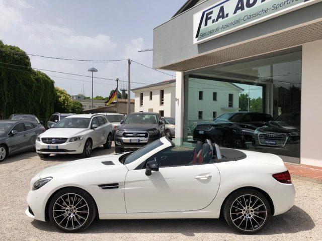 MERCEDES-BENZ SLC 200 AMG LINE