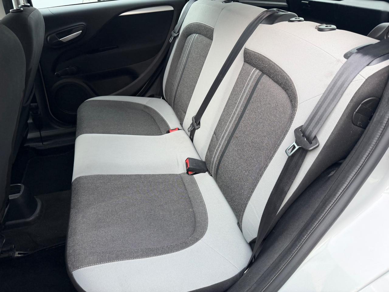 Fiat Punto 1.3 MJT 75 CV 5 porte Km Certificati