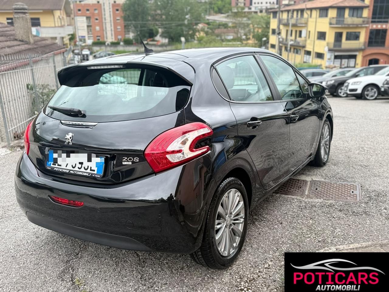 Peugeot 208 1.4 HDi 68 CV 5 porte Active Automatica