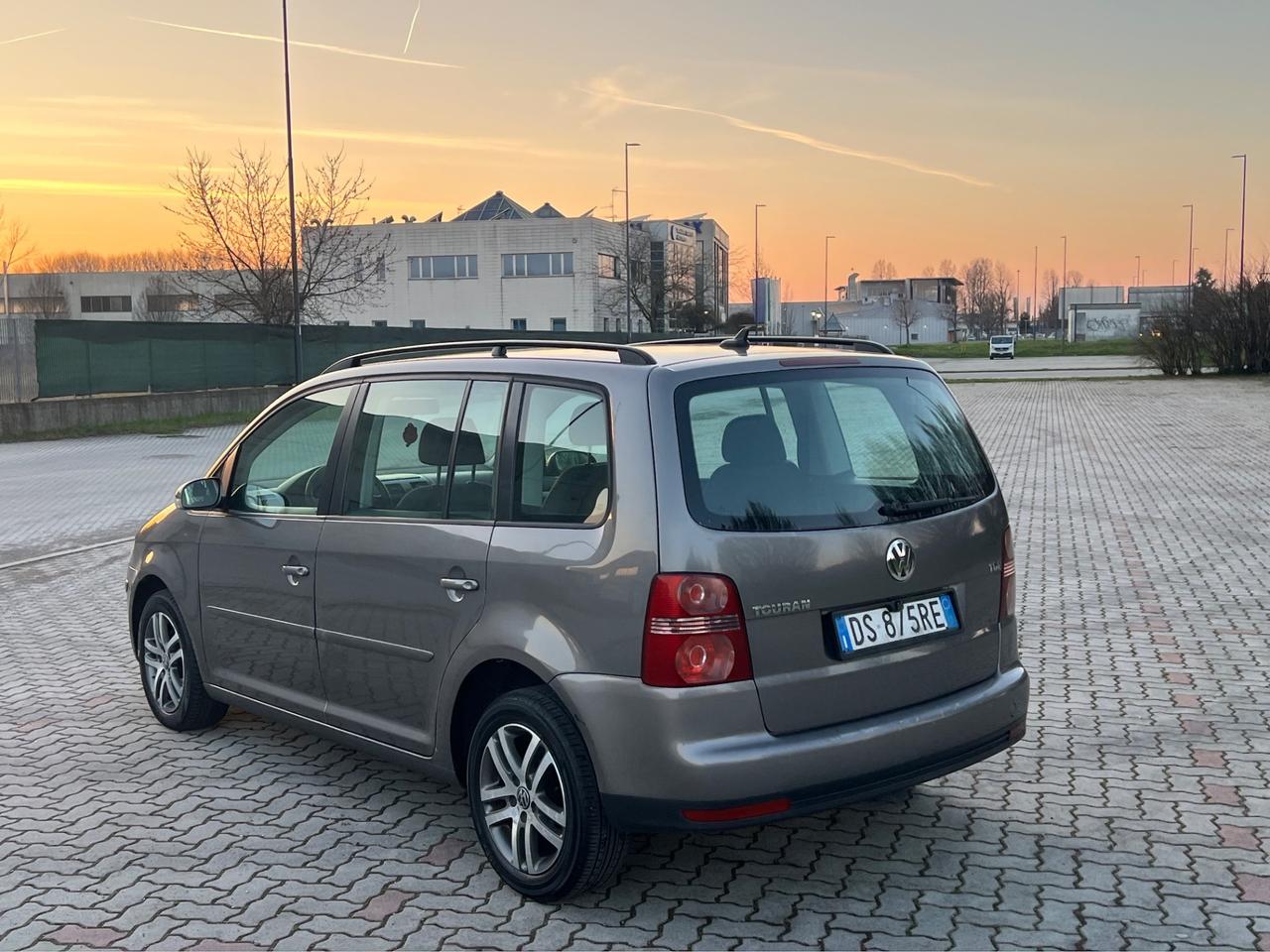 Volkswagen Touran 1.9 TDI 105CV DPF DSG Trendline
