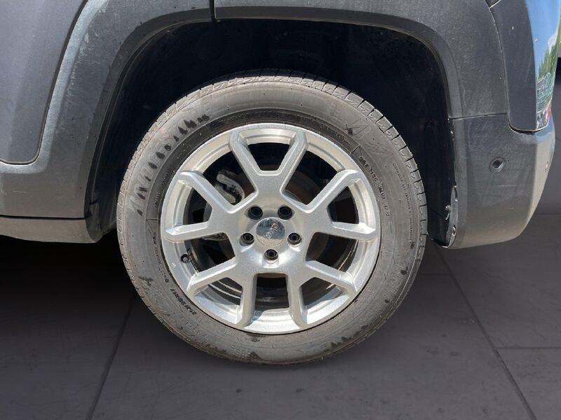 Jeep Renegade 2019 1.5 turbo t4 mhev Limited 2wd 130cv dct