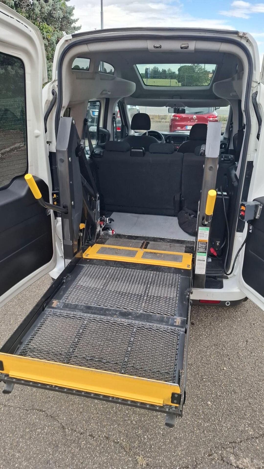 FIAT DOBLO' 1.6 JTD TRASPORTO DISABILI