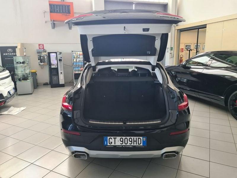 BMW X4 X4 xdrive20d XLine mhev 48V auto