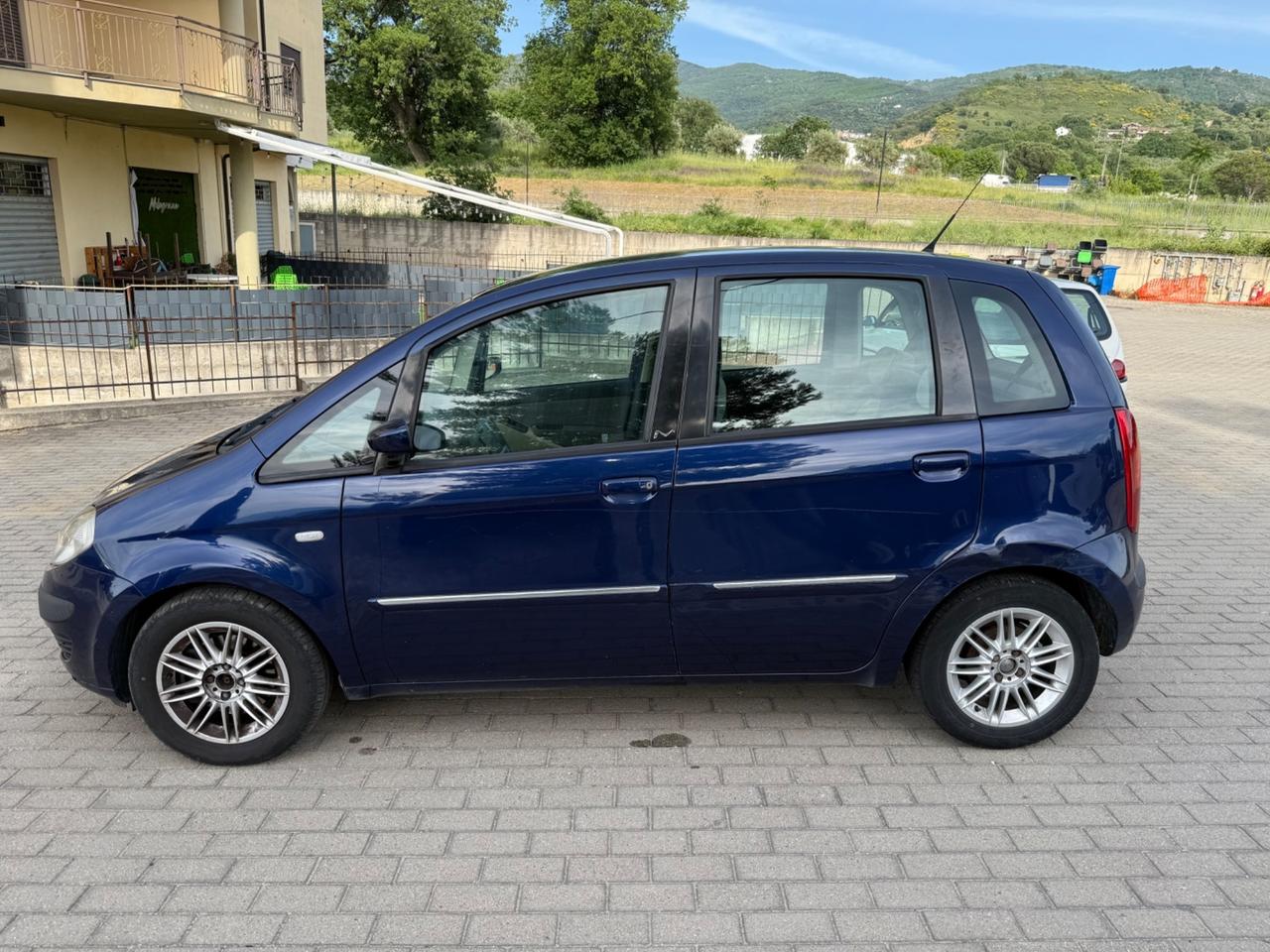 Lancia MUSA 1.3 Multijet 16V 90 CV Platino automatica