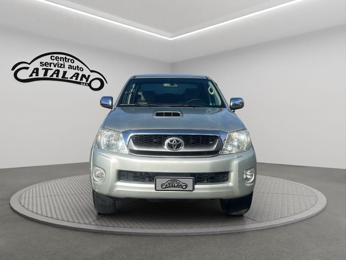 TOYOTA - Hilux 3.0 d-4d 171CV double cab SR 4x4 ridotte