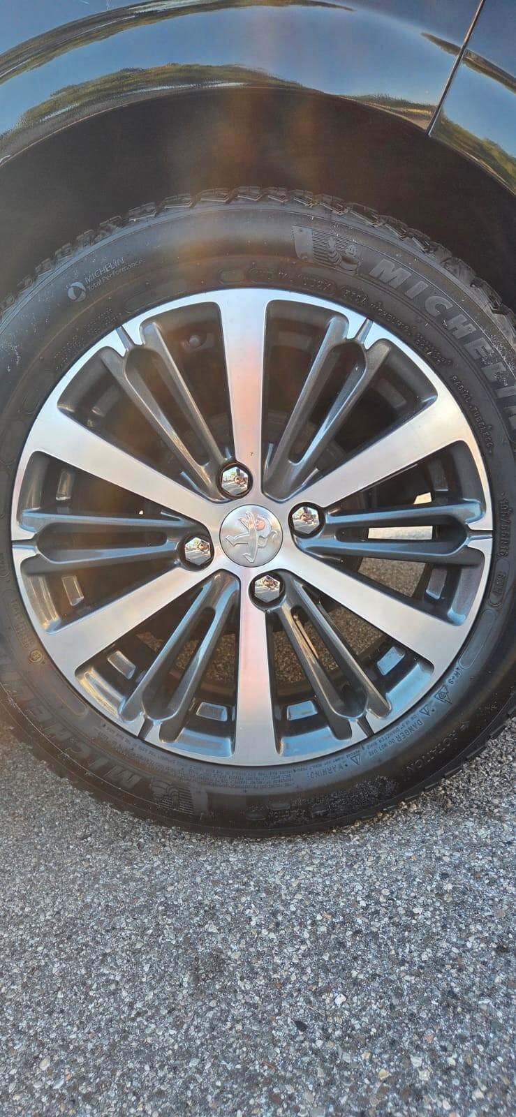 Peugeot 208 BlueHDi 75 S&S 5 porte Active
