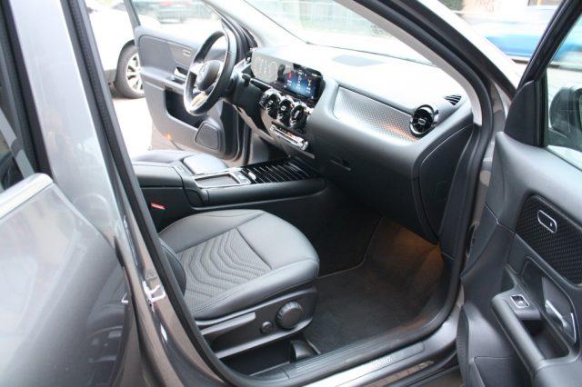 MERCEDES-BENZ GLA 200 d Automatic Business