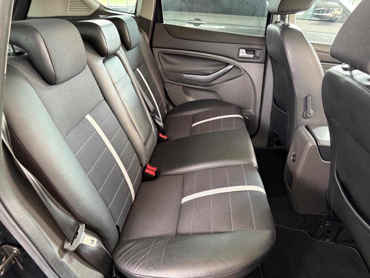 Ford Kuga 2.0 TDCi 163 CV 4WD Powersh.Titanium DPF