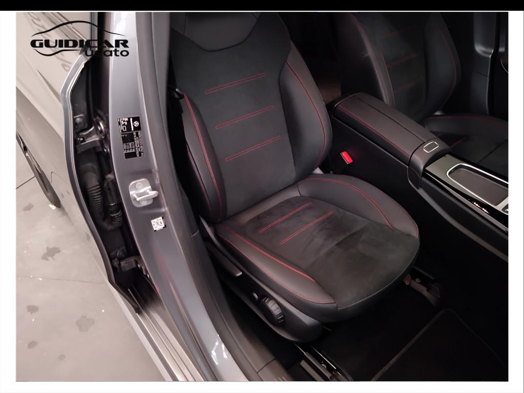 Mercedes-Benz Classe A - W177 2023 - A 250 e phev AMG Line Advanced Plus auto