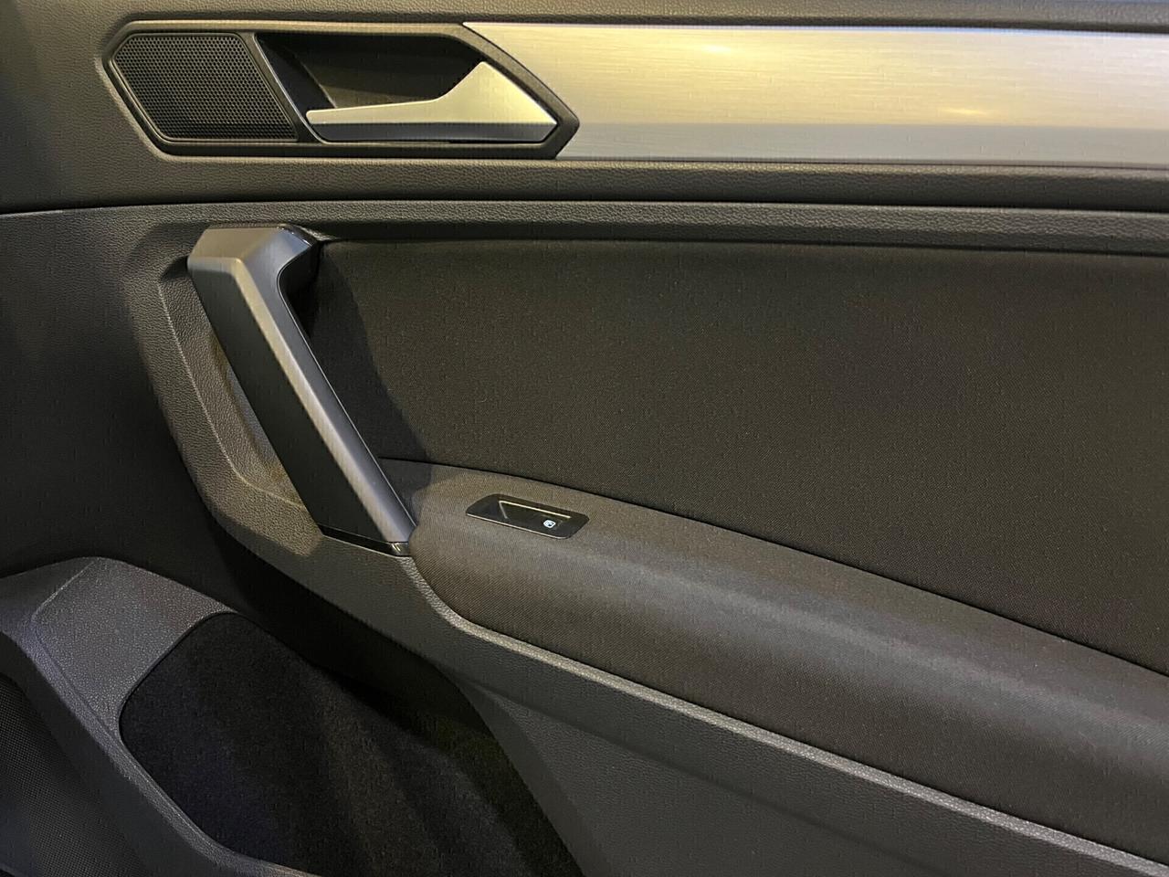 Volkswagen Tiguan 2.0 tdi Sport 150cv dsg