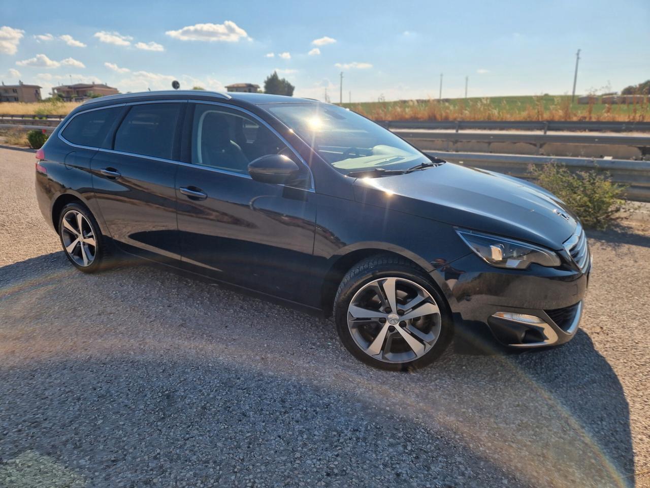 Peugeot 308 BlueHDi 120 S&S Allure