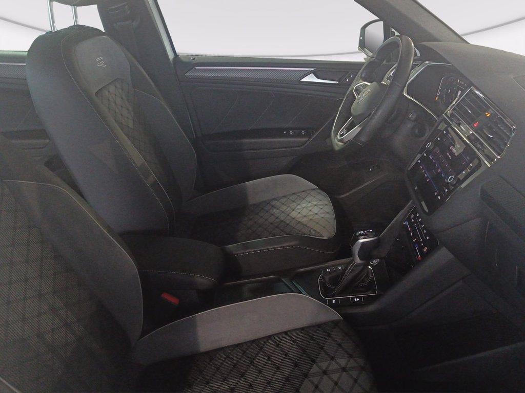 VOLKSWAGEN Tiguan 1.5 tsi r-line 150cv dsg del 2023