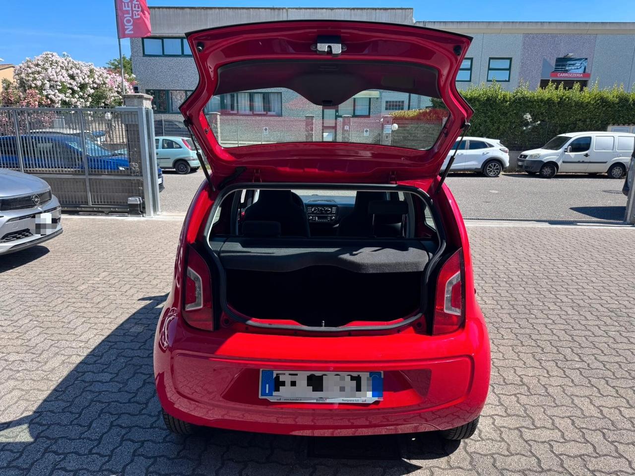 Volkswagen up! 1.0 5p. take