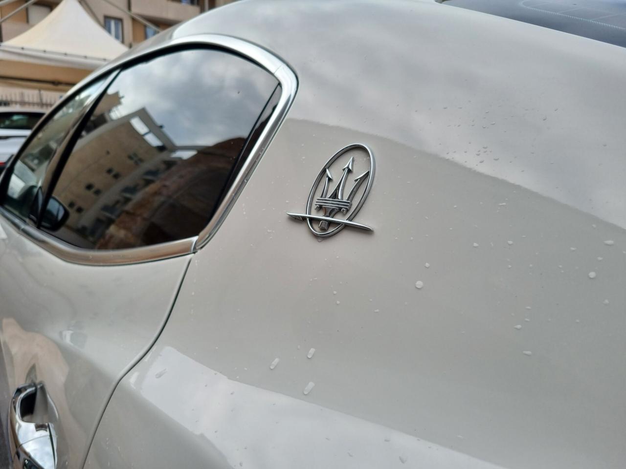 Maserati Ghibli V6 Diesel 275 CV