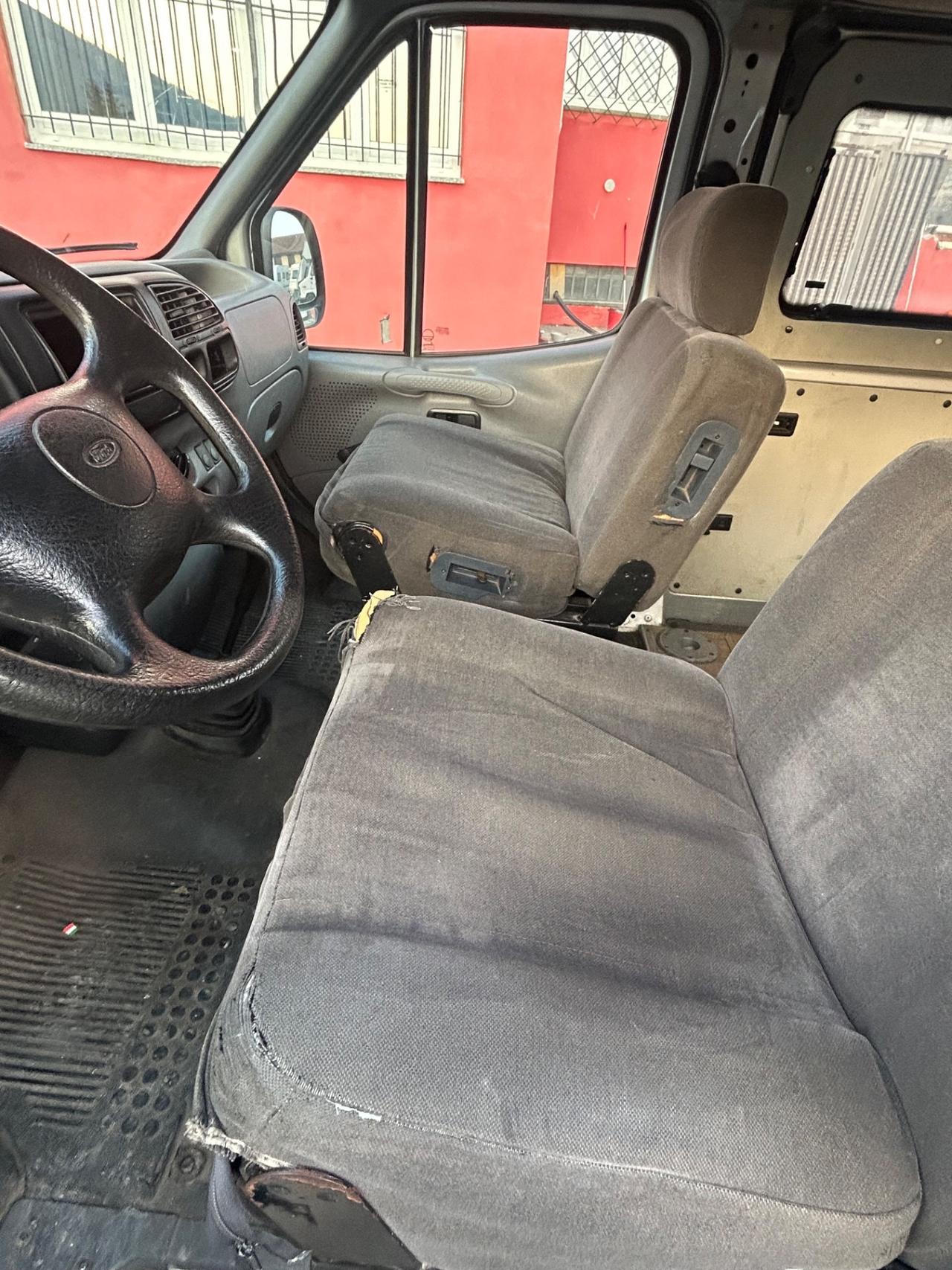 237 solari a camper puro del 2000 in saldo