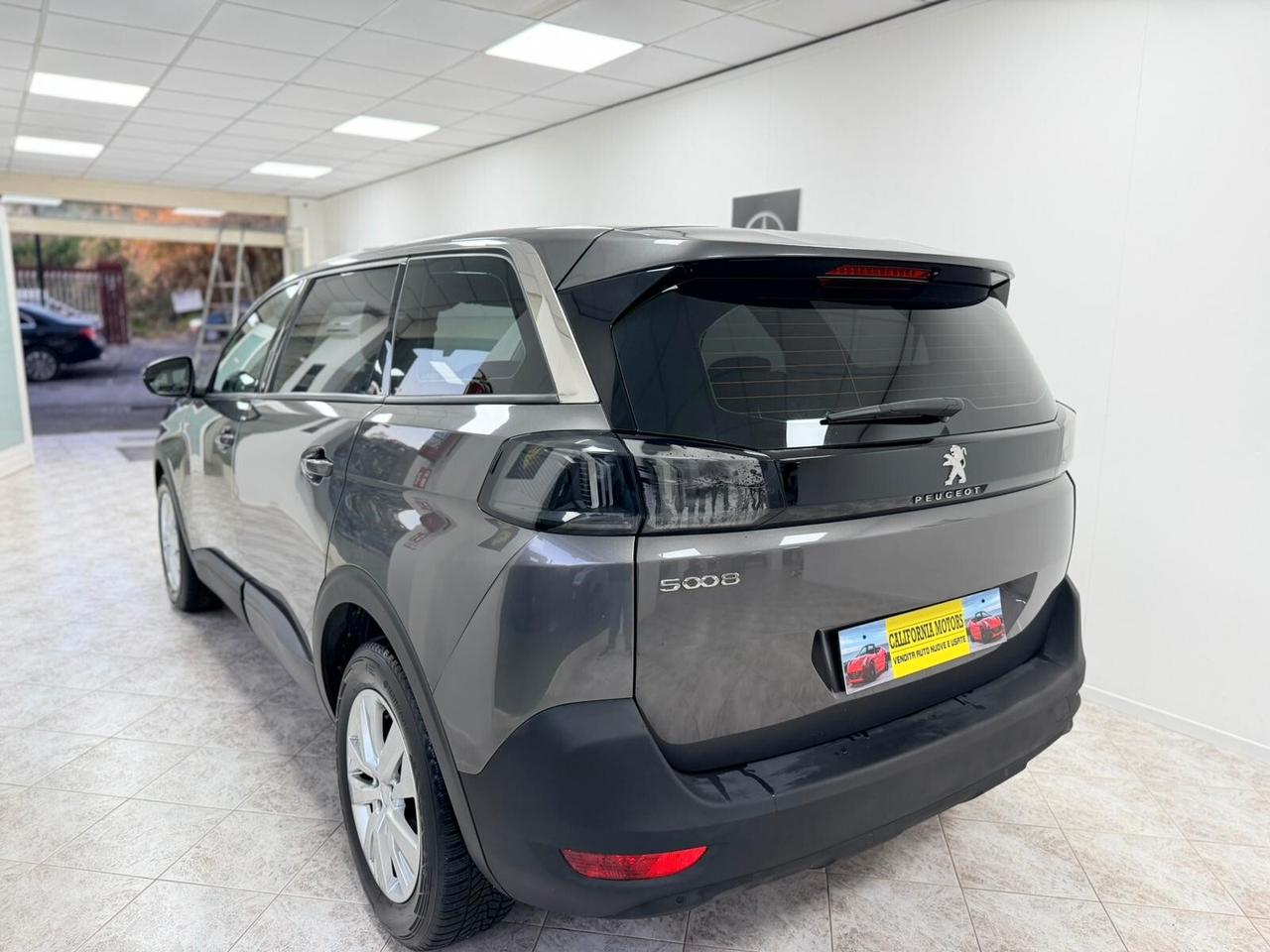 Peugeot 5008 BlueHDi 130 S&S EAT8 Active Pack