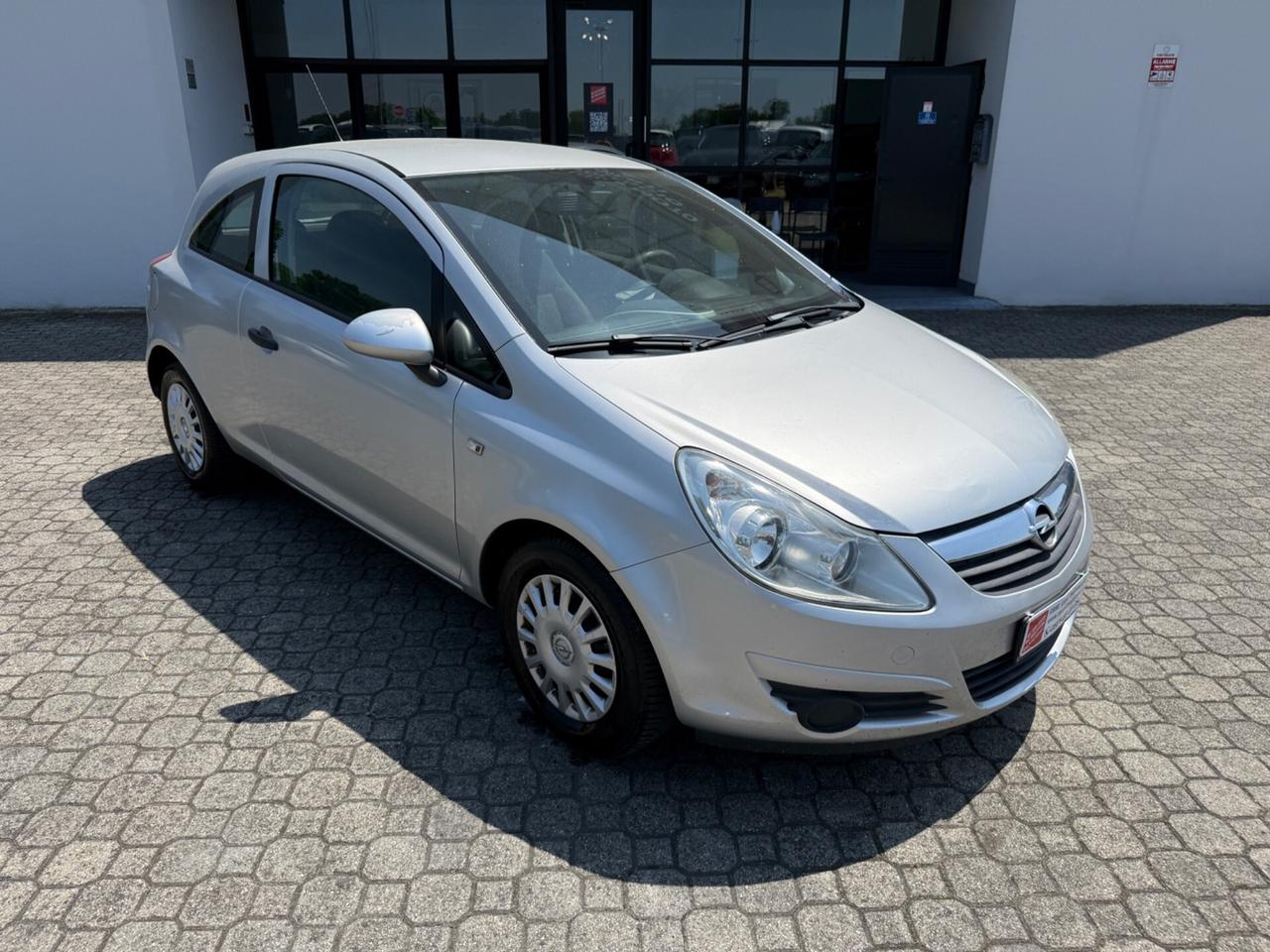 Opel Corsa 1.2 3 porte|METANO
