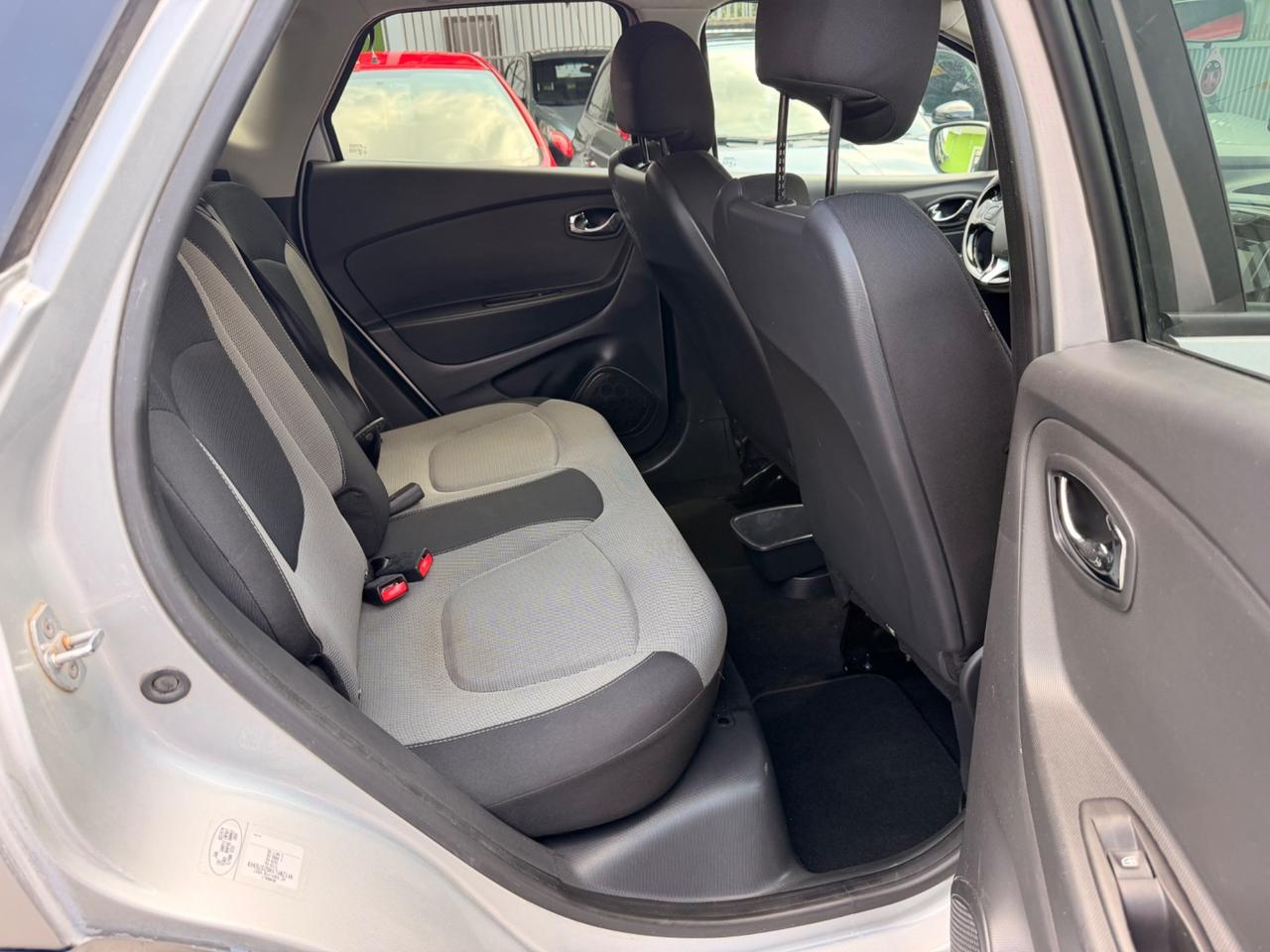 Renault Captur 1.5 dCi 8V 90 KM 95.000