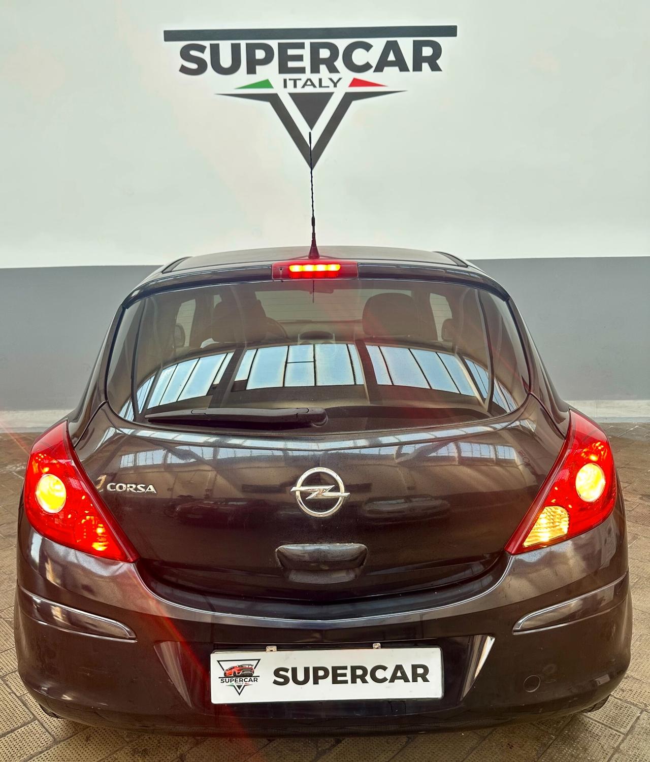 Opel Corsa 1.2 Benz, Euro 5A, Uni Propr, si neopatent