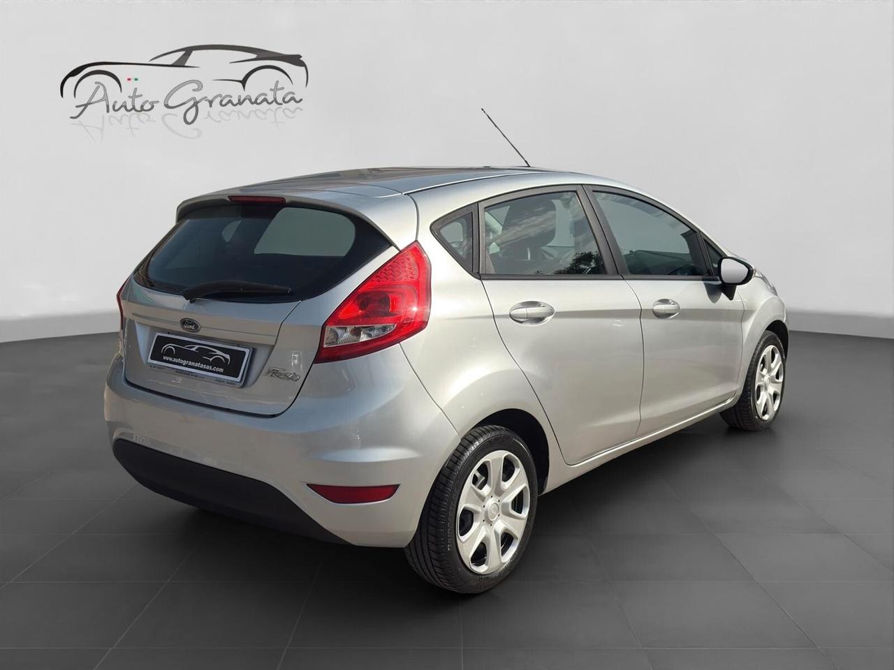 Ford Fiesta 1.2 82cv 5p. Titanium NEOPATENTATI