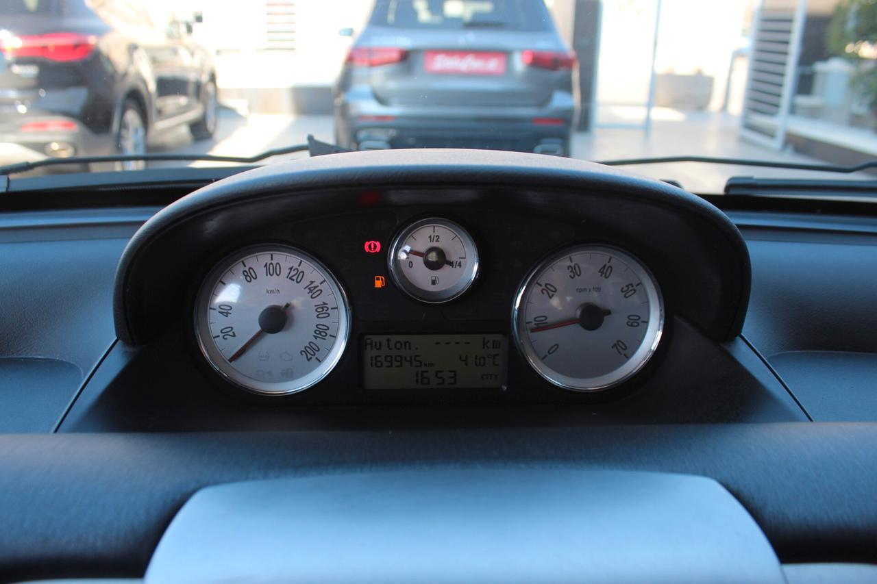 Lancia Ypsilon 1.3 MJT 75 CV Oro Giallo