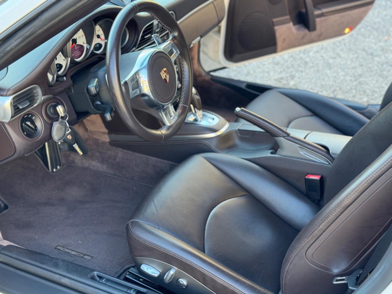 Porsche 911 997 Turbo Mk2 - Esclusiva