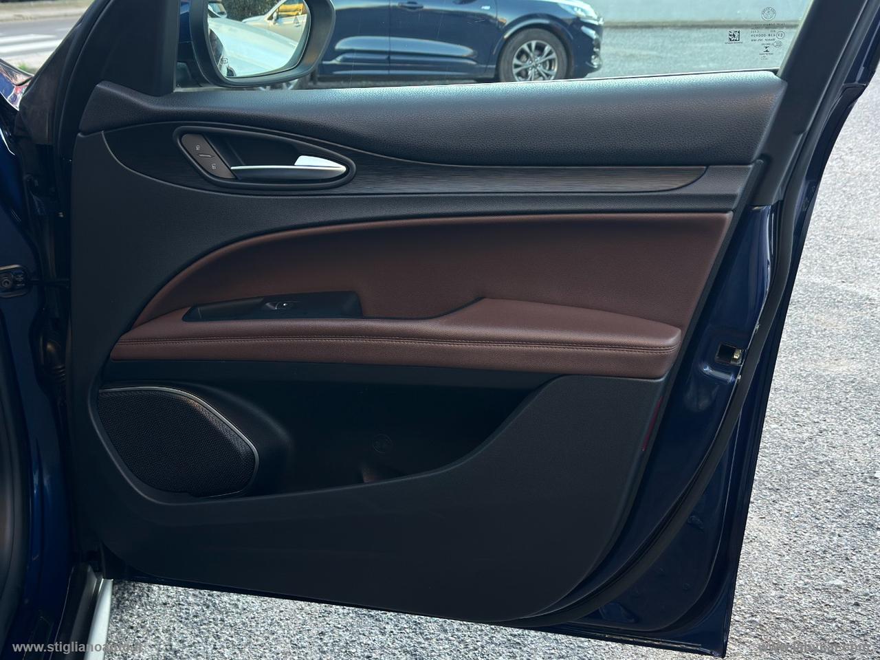 ALFA ROMEO Stelvio 2.2 T.diesel 210 CV AT8 Q4 Exec.