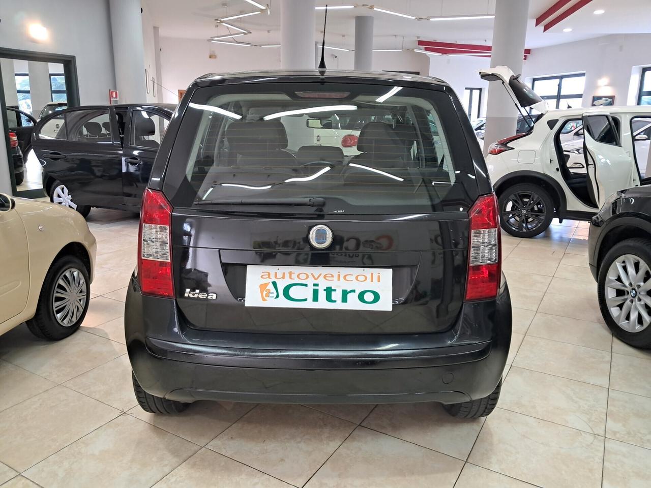 Fiat Idea 1.2 16V BlackLabel