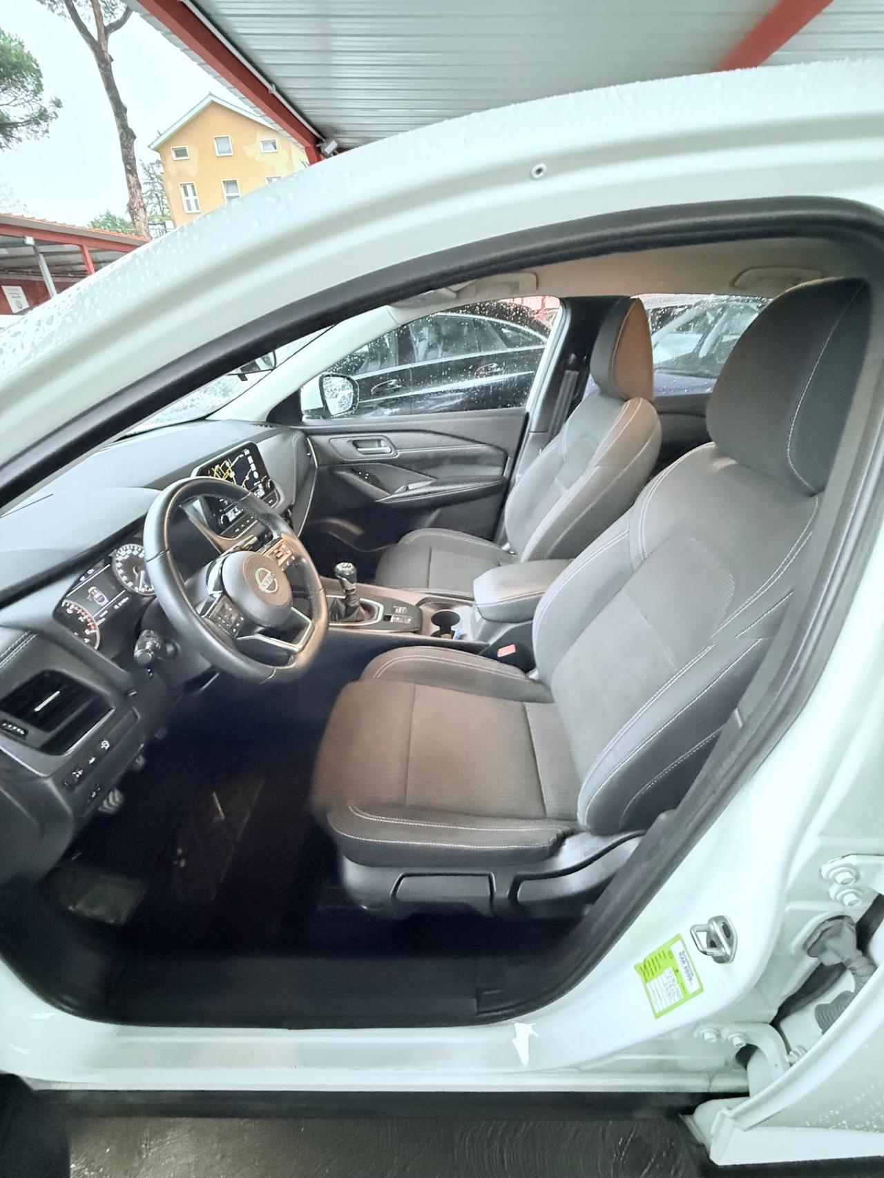 Qashqai MHEV 140 CV Tekna--rate-unipro-b-color