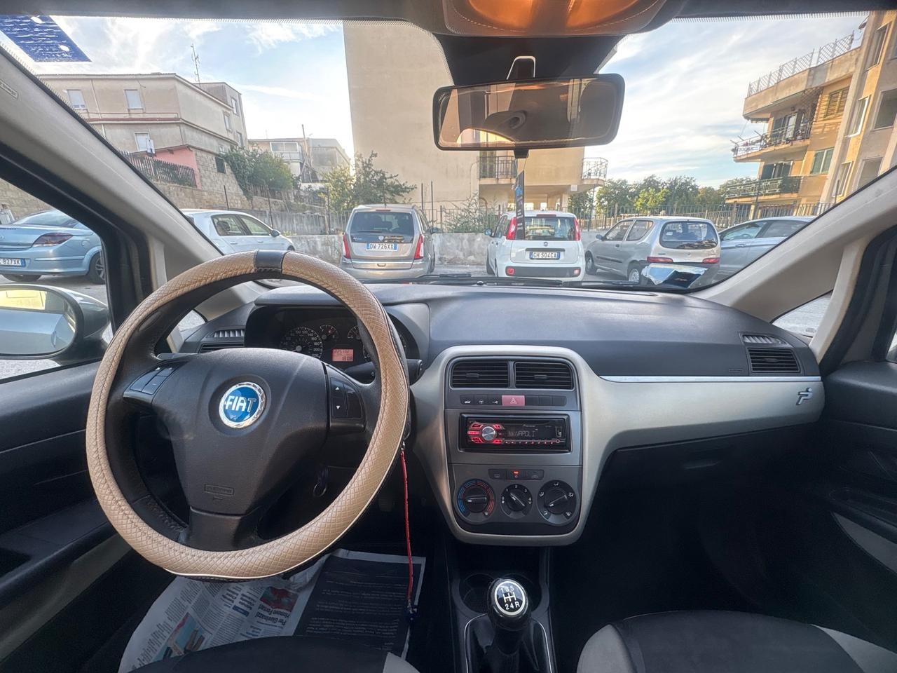 Fiat Grande Punto 1.3 MJT 75 CV 5 porte