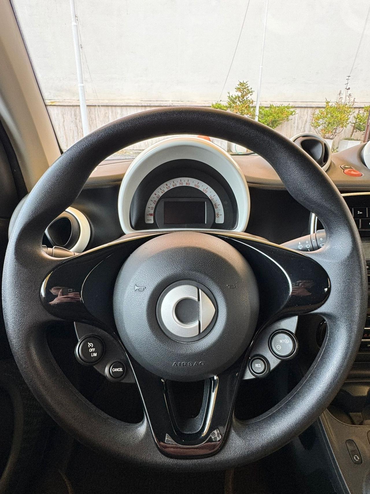 SMART FORTWO COUPE' **PREZZO REALE**