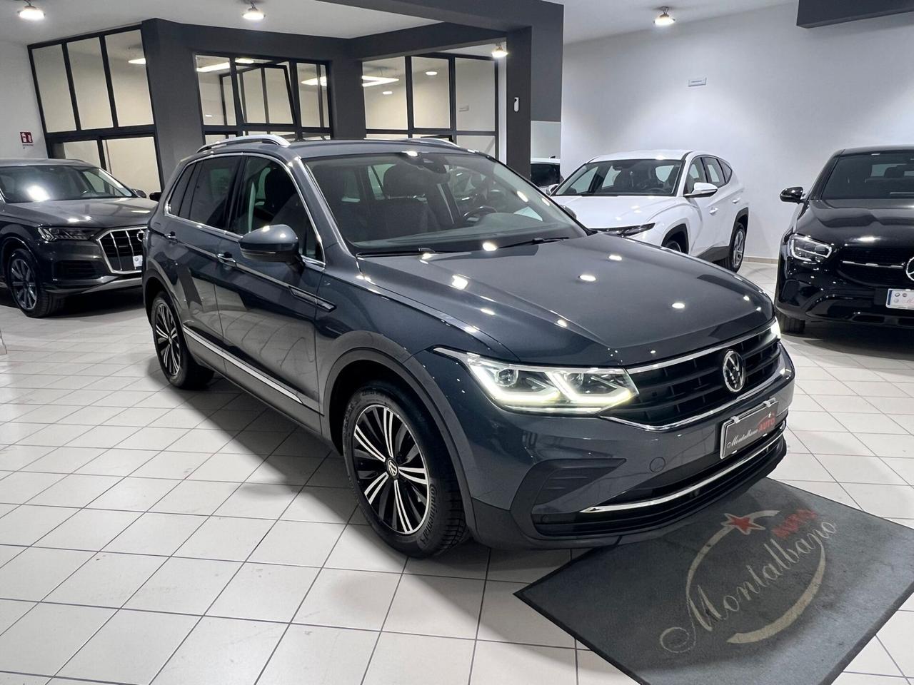 Volkswagen Tiguan 2.0 TDI SCR Life (VIRTUAL COCKPIT)