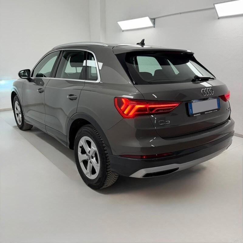 AUDI Q3 2ª serie Q3 35 TDI quattro Business Ad...