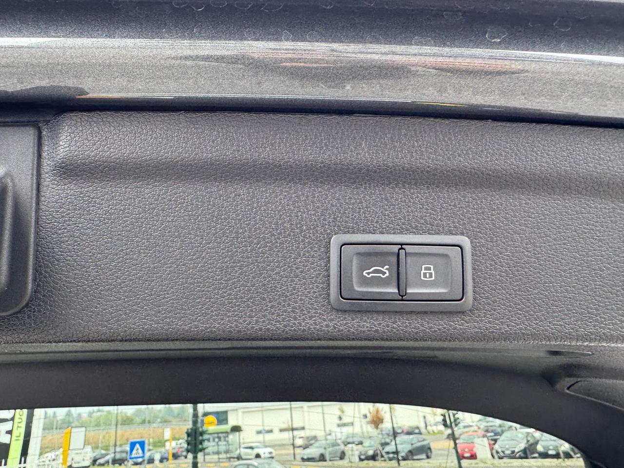 Audi Q3 2.0 40 TDI Sportback S Line #7318