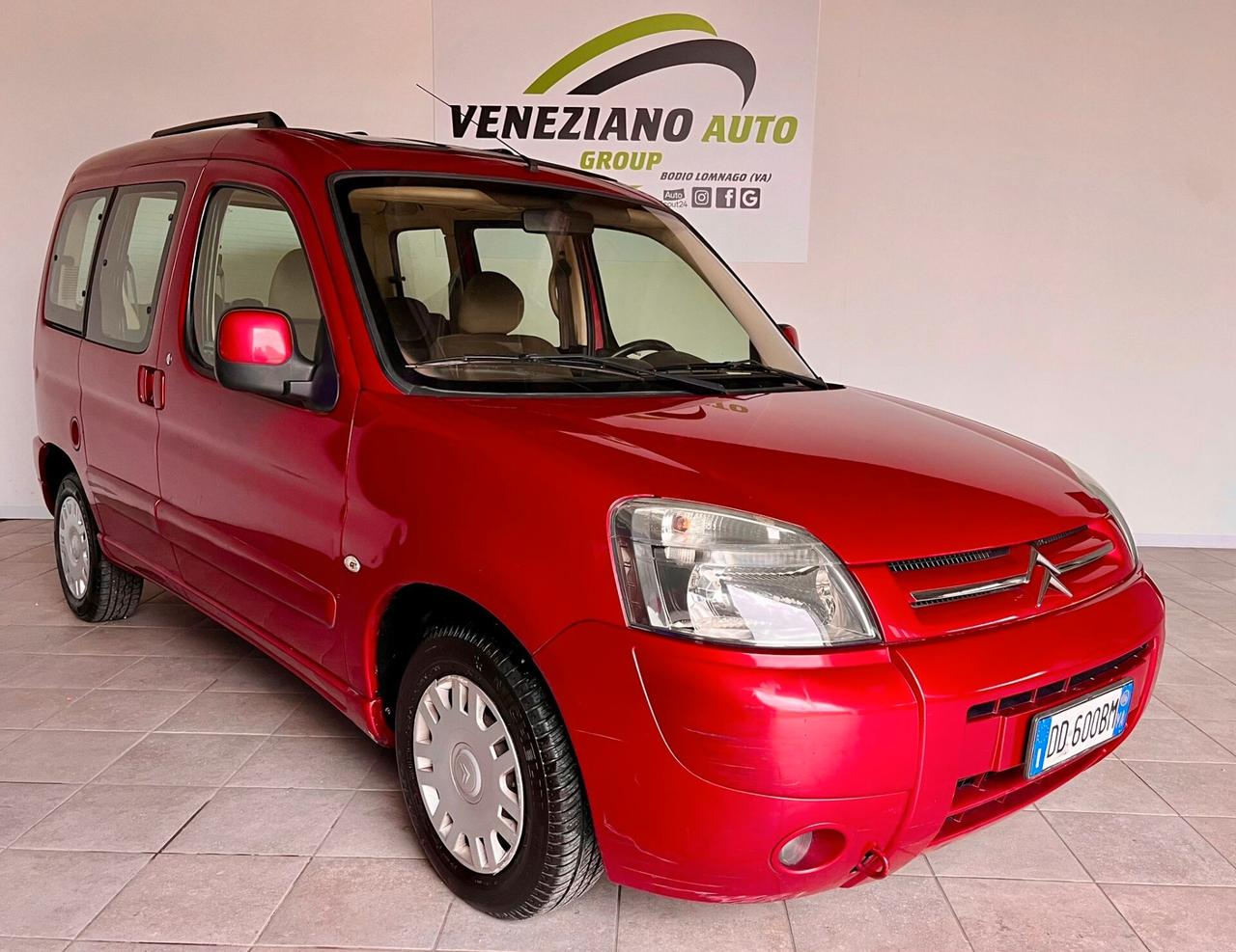 Citroen Berlingo 1.4 5p. Agatha Ruiz de la Prada