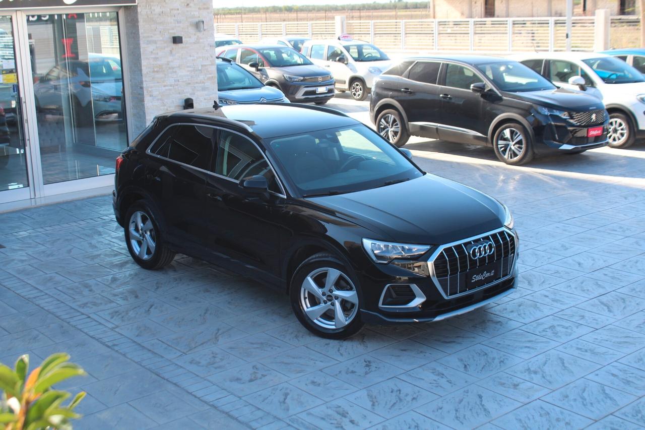 Audi Q3 35 TDI S tronic Business Advanced