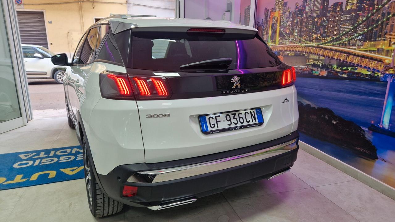 Peugeot 3008 BlueHDi 130 S&S EAT8 Active Pack