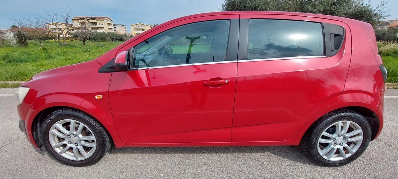 AVEO 1,3 DIESEL 95 CV TELEFONO LEGA START E STOP X NEOPATENTATI IMPECCABILE