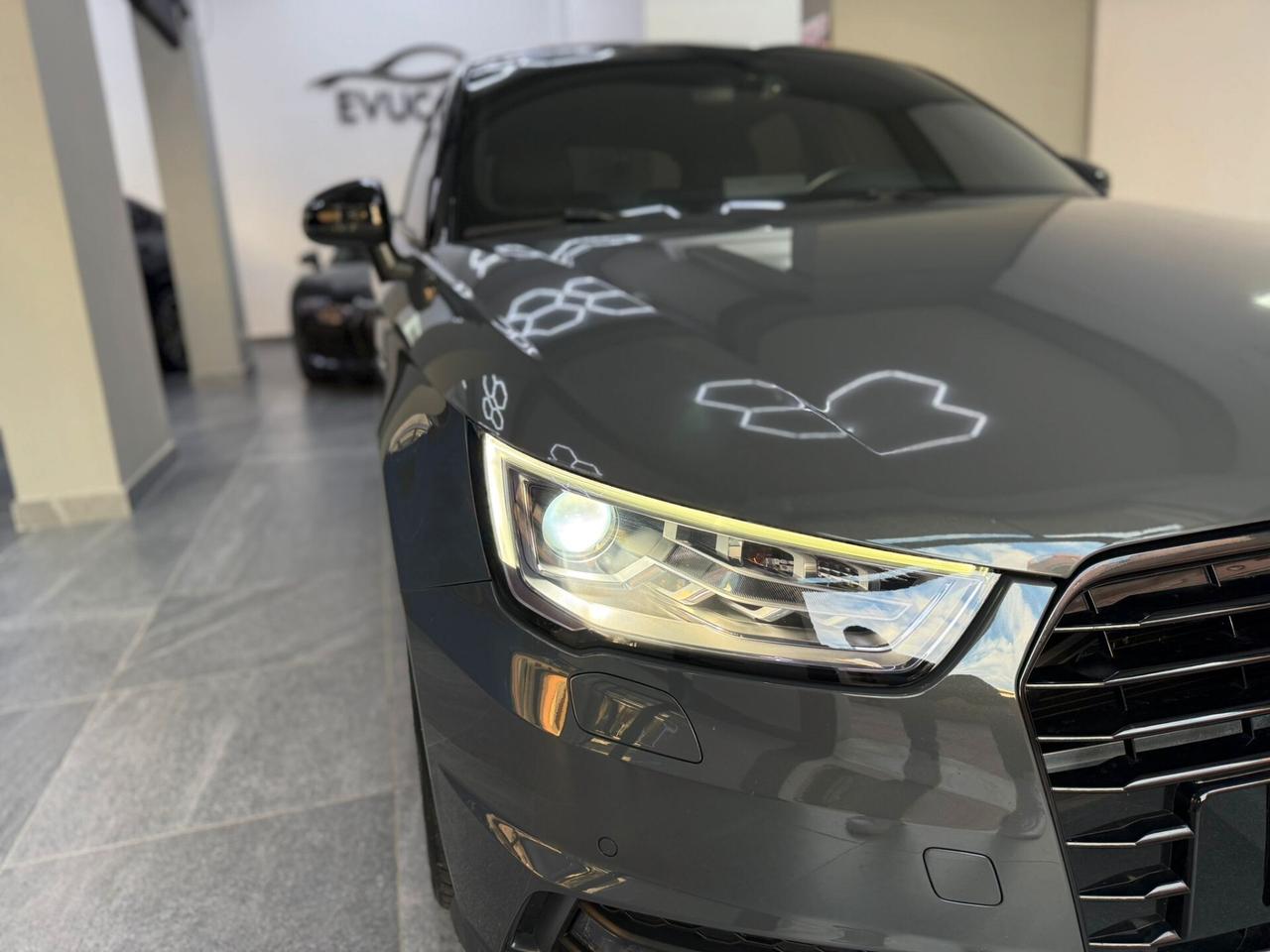 Audi A1 1.6 TDI 116 CV S tronic Sline Edition