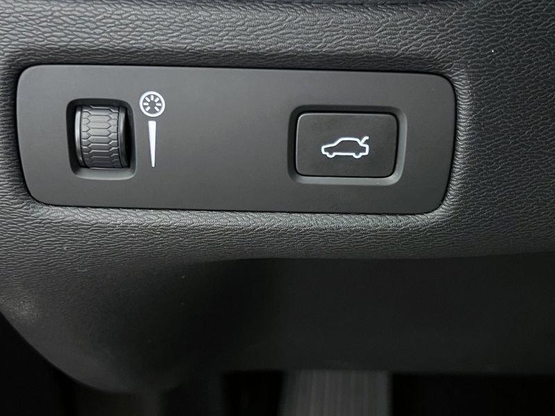 Volvo XC60 XC60 B4 (d) AWD Geartronic R-design