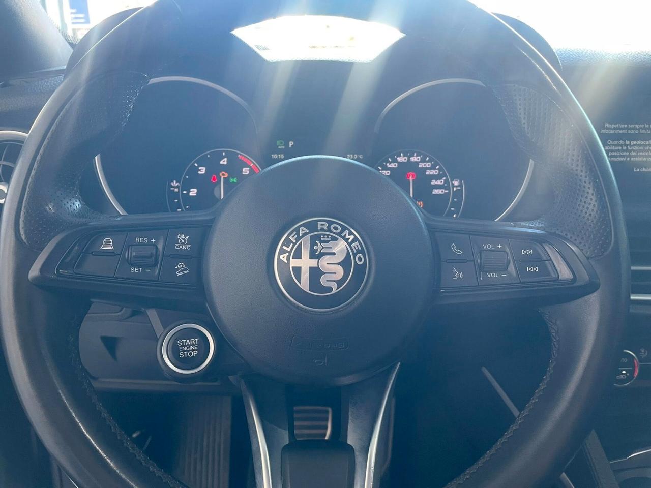 Alfa Romeo Stelvio 2.2 Turbodiesel 160 CV AT8 RWD Super Business